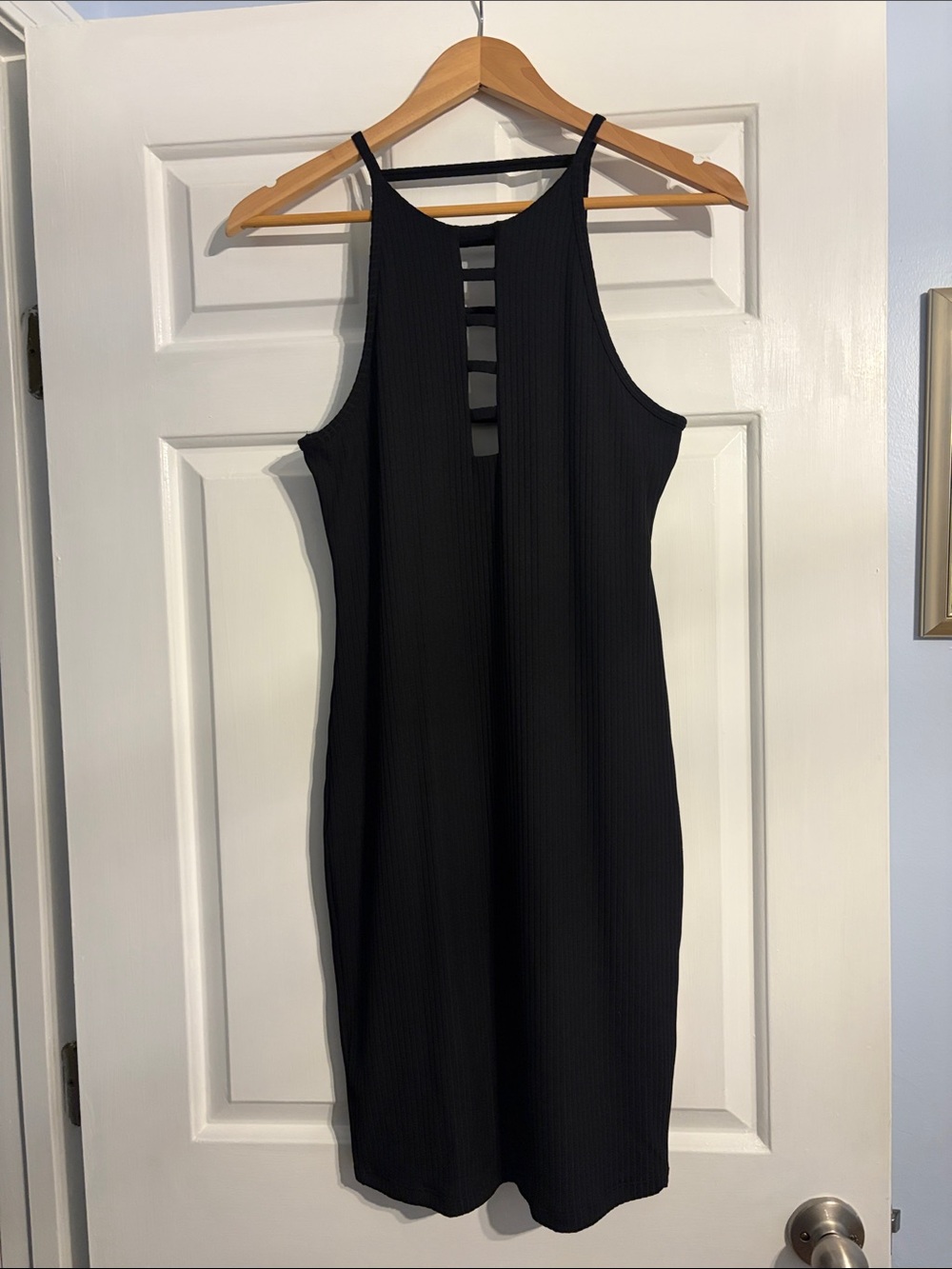 Black Ribbed Strappy-Back Women's Dress
